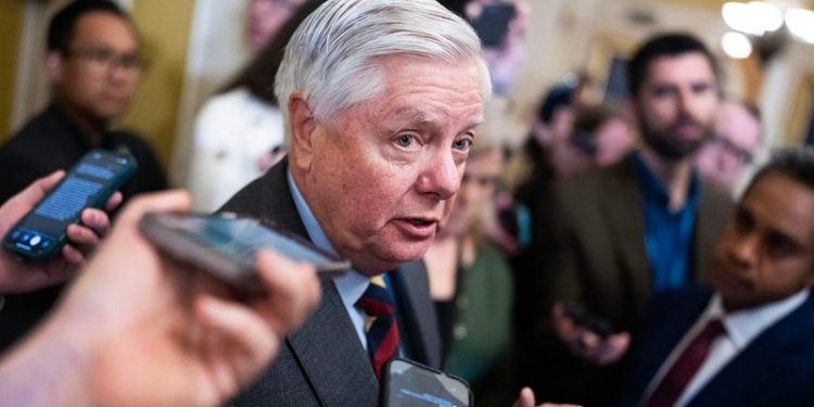 Graham demands Democrats explain ‘refuse illegal orders’ message to troops