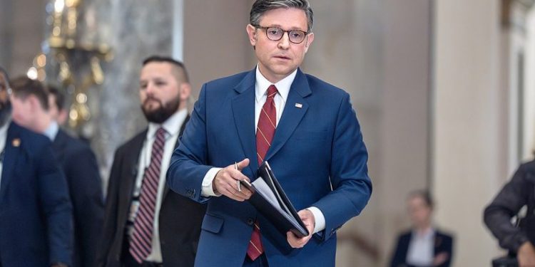 Mike Johnson reveals how he’ll vote on Epstein files bill led by Trump critic Thomas Massie